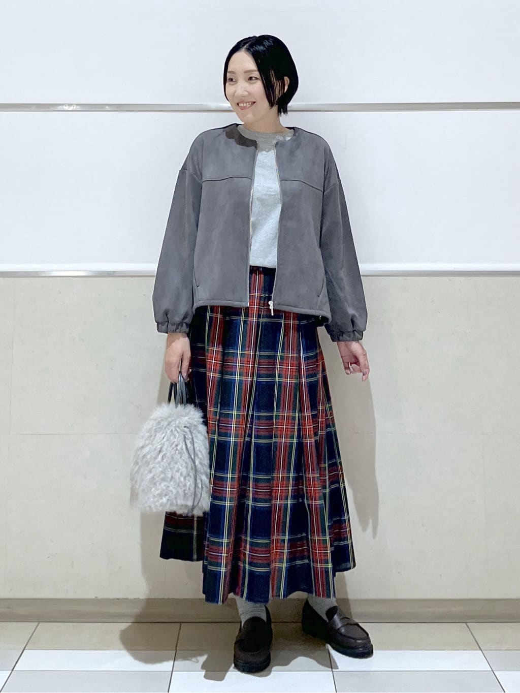eriko さんの「Dessin｜【360度可愛い・洗える】バックヘンリーカットソー」を使ったコーディネート