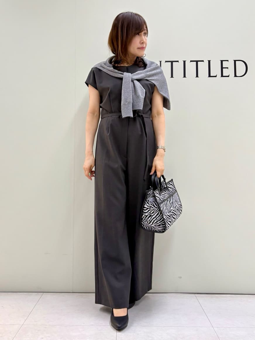 Sakaiさんの「UNTITLED｜【きれいめ/オールインワン】梳毛調合繊コンビネゾン」を使ったコーディネート