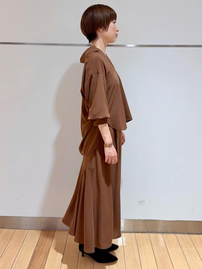 あやさんの「UNTITLED｜【セットアップ可/スキッパー/ゆったり】リラクパウダーシャツ」を使ったコーディネート