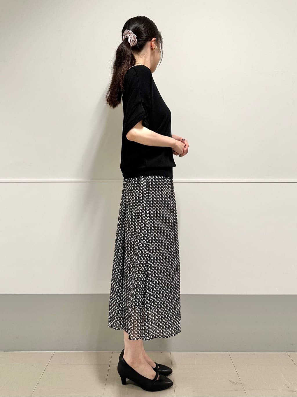 Momoさんの「Reflect｜【選べる7色◎／手洗い可／二の腕カバー】半袖ニット」を使ったコーディネート