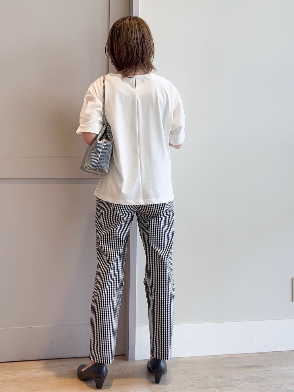 yamakoさんの「grove｜【冷感】サマーハイパーストレッチテーパードパンツ」を使ったコーディネート