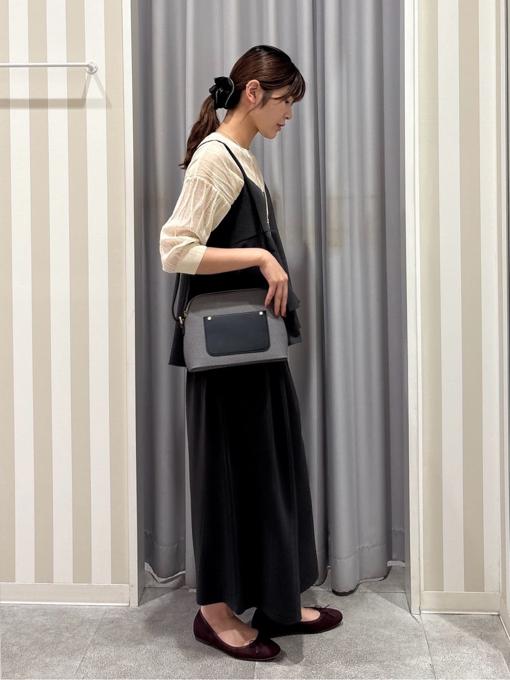 Rikaさんの「SHOO･LA･RUE｜【S-LL/セットアップ可/ひんやり】女性らしさ溢れる ティアードキャミソール」を使ったコーディネート