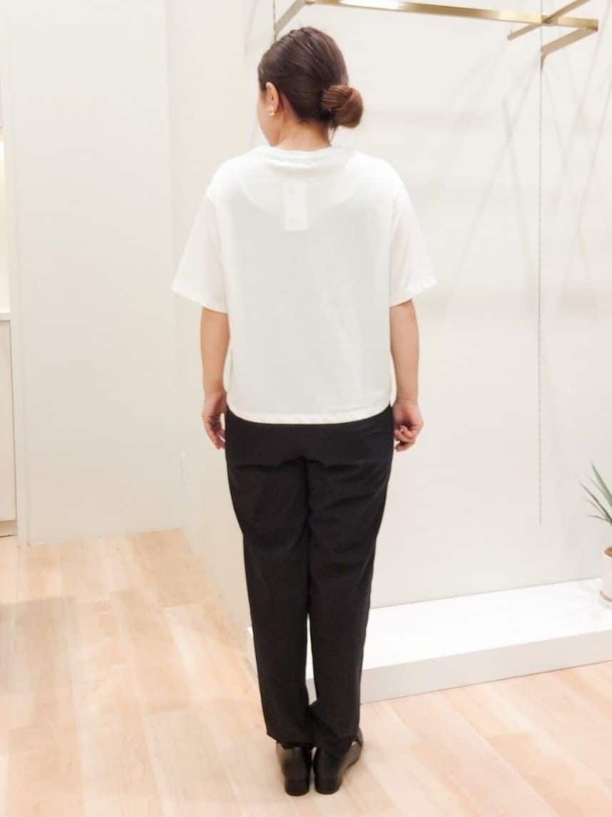 ふるさんの「grove｜キレイも動きやすさも　美脚見えハイパーストレッチパンツ」を使ったコーディネート