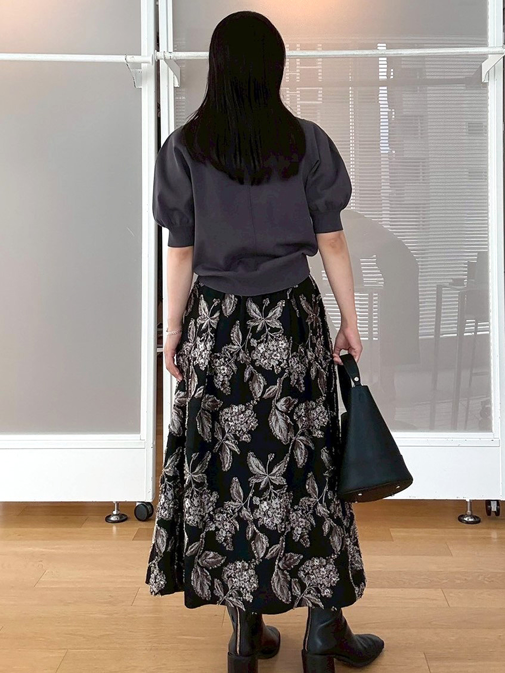 arisaさんの「DRESSTERIOR｜ジャカードフレアスカート」を使ったコーディネート