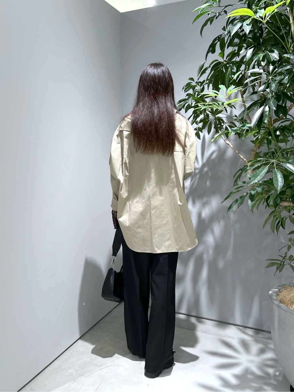 Renoさんの「INDIVI｜レースストレッチカットソー」を使ったコーディネート