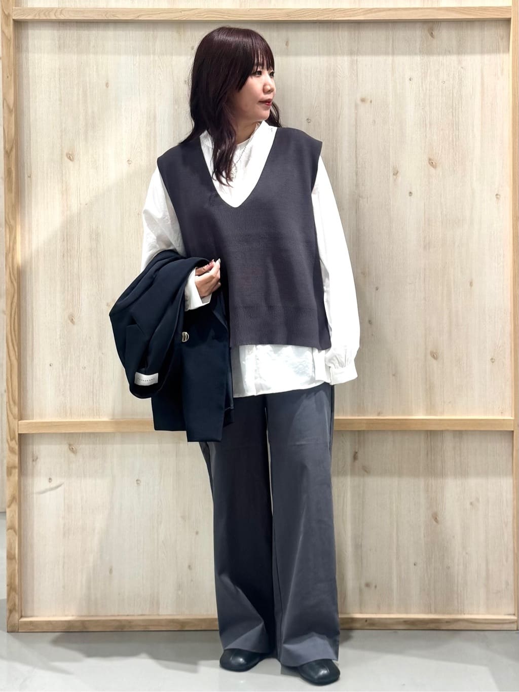 nanaさんの「THE SHOP TK｜【今羽織るなら】ダブルブレストジャケット【セットアップ可/洗える】」を使ったコーディネート