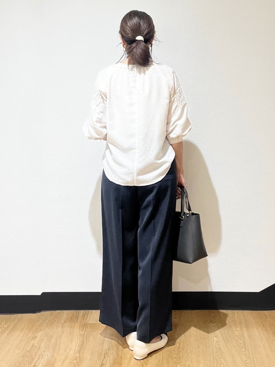 ayaさんの「Reflect｜【パンツにもスカートにも合わせやすい◎】ライティブルゾン」を使ったコーディネート