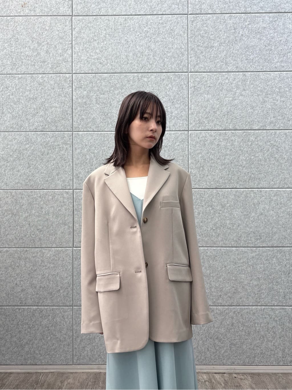 erikaさんの「INDIVI｜ダブルクロスオーバージャケット」を使ったコーディネート