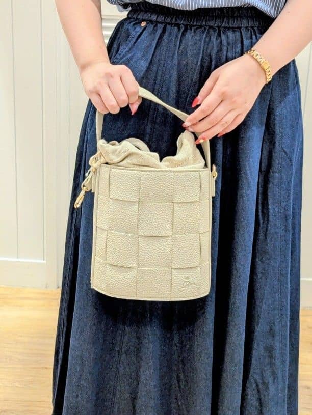 ayakaさんの「Dessin｜【2WAY】メッシュバケツBAG」を使ったコーディネート