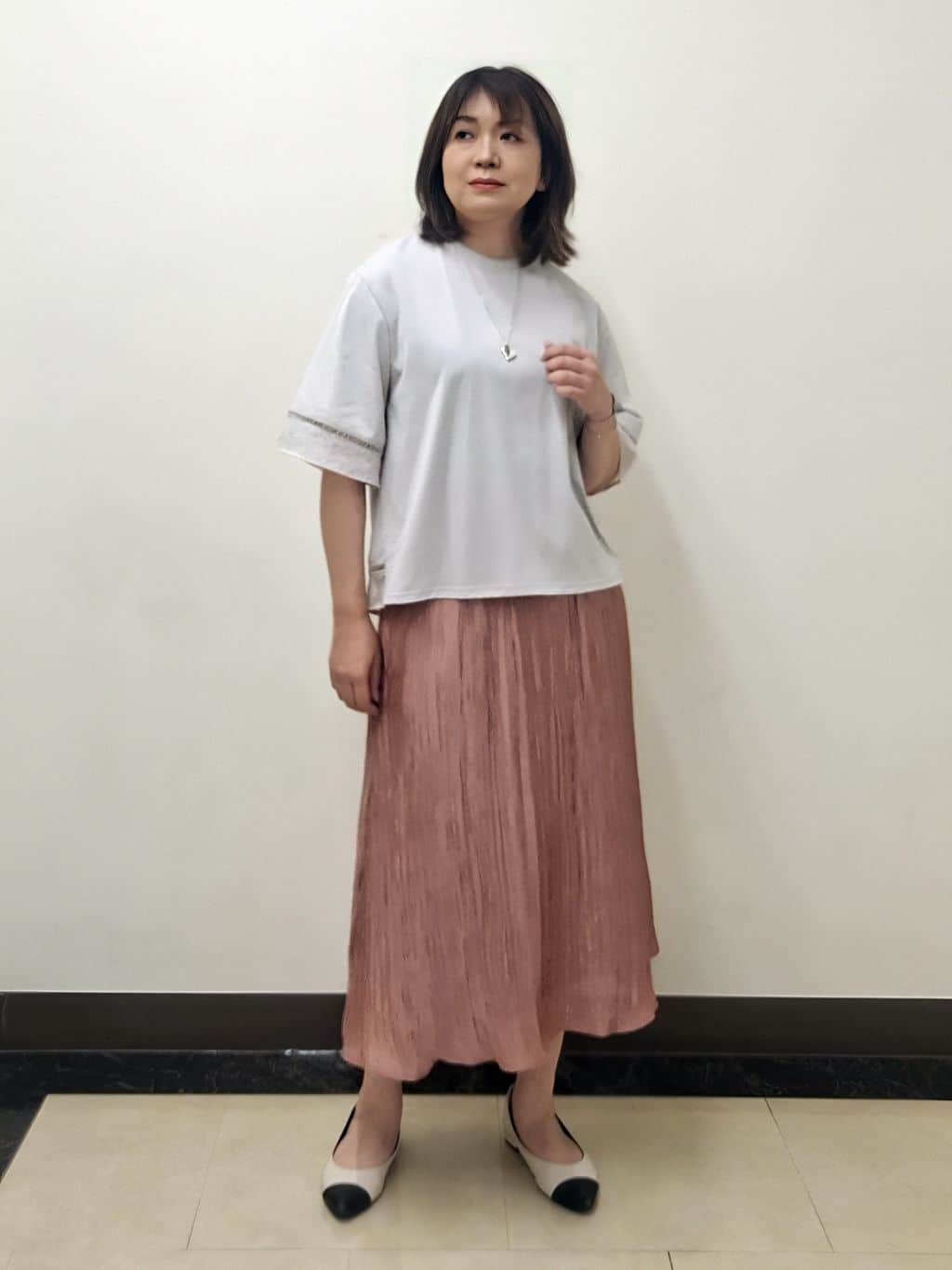 S.xuliさんの「Reflect｜【E‐QUALITY／体型カバー】シアー&times;レースデザインプルオーバー」を使ったコーディネート