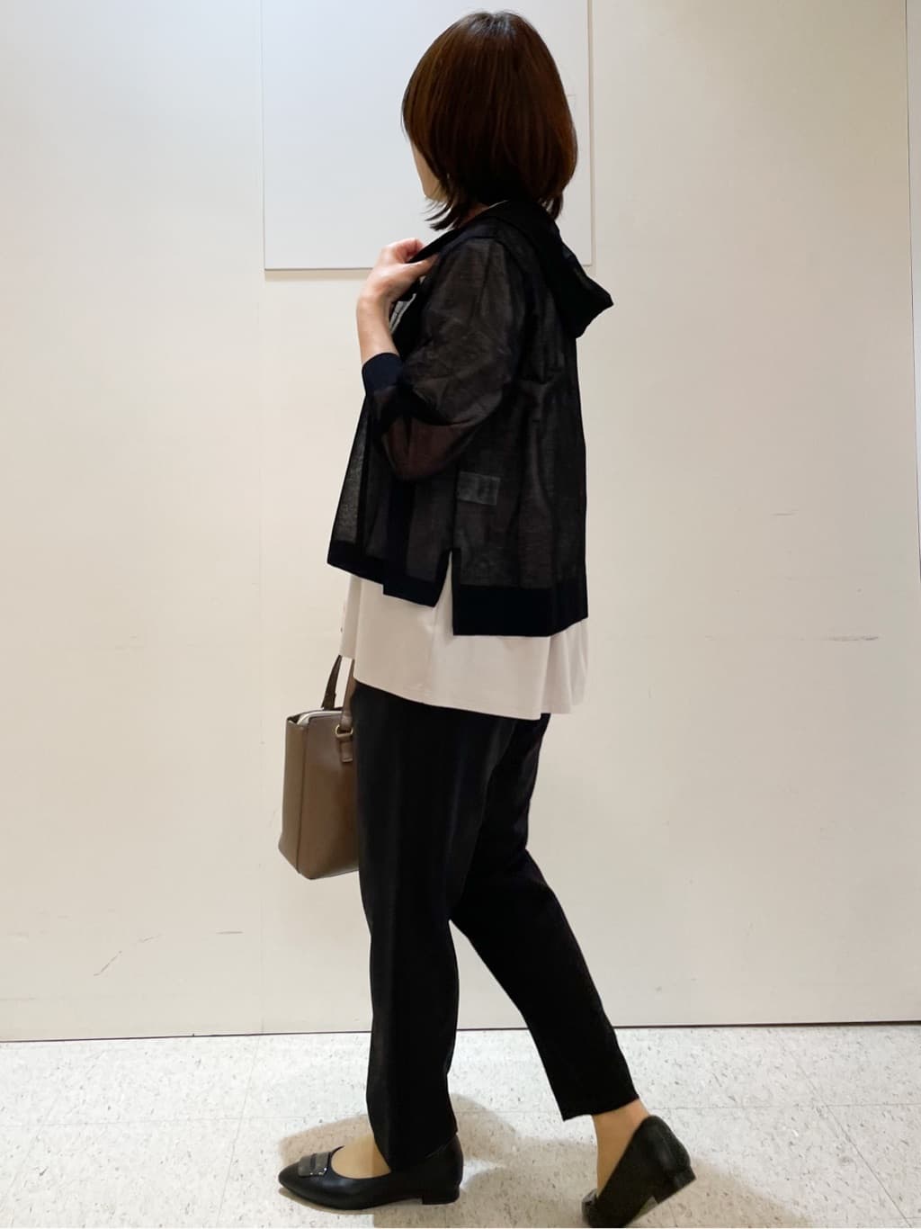 めいさんの「Reflect｜【すっきり見え！長め丈／マシンウォッシュ可】スキッパーネックジャージトップス」を使ったコーディネート
