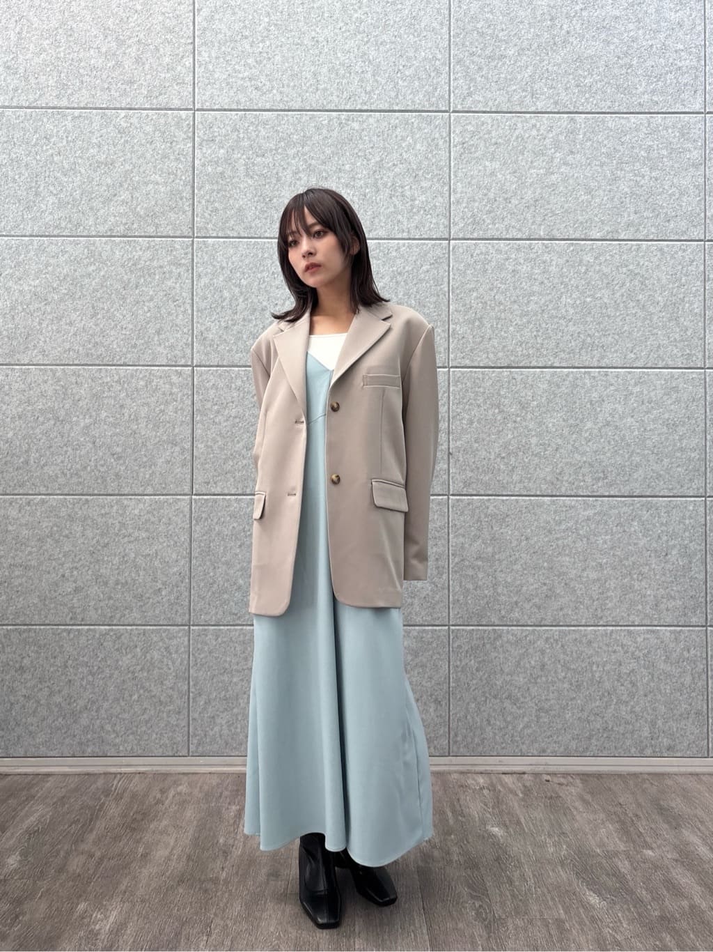 erikaさんの「INDIVI｜ダブルクロスオーバージャケット」を使ったコーディネート