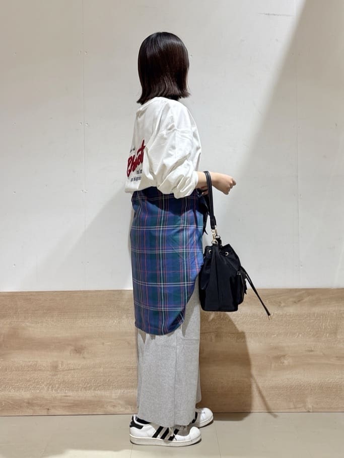 るねさんの「SHOO･LA･RUE｜【洗濯機可/S-LL】程よい抜け感 大人のチェックシャツ」を使ったコーディネート