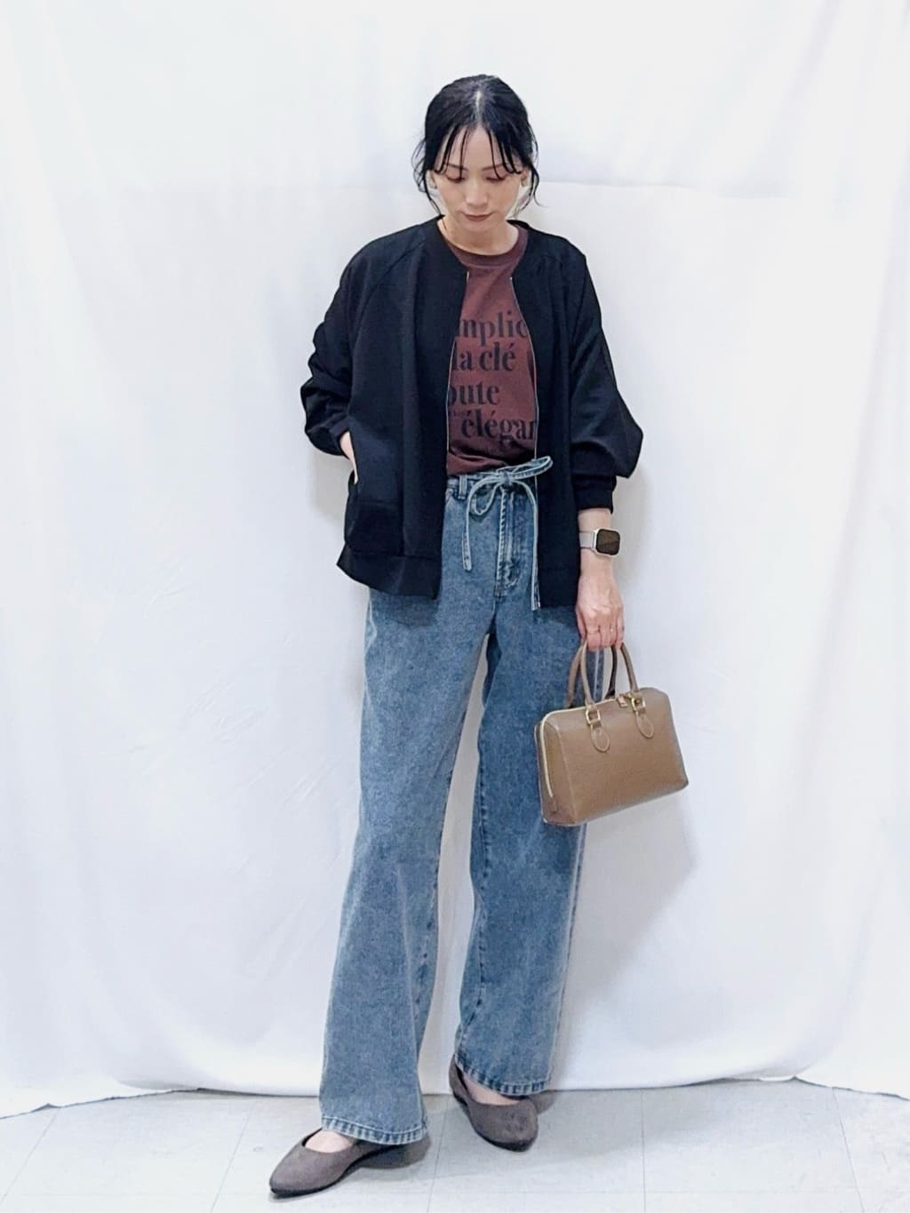 𝐇𝐢𝐫𝐨𝐦𝐢さんの「SHOO･LA･RUE｜【洗濯機可/S-LL】さっと羽織れる 軽量リブブルゾン」を使ったコーディネート