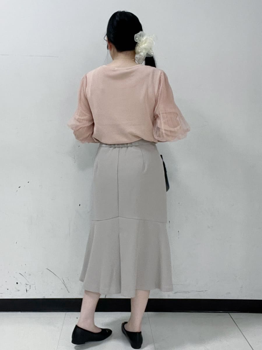 Hitomiさんの「index｜《5色展開》マジョリカプリーツスリーブニット【洗濯機洗い可】」を使ったコーディネート
