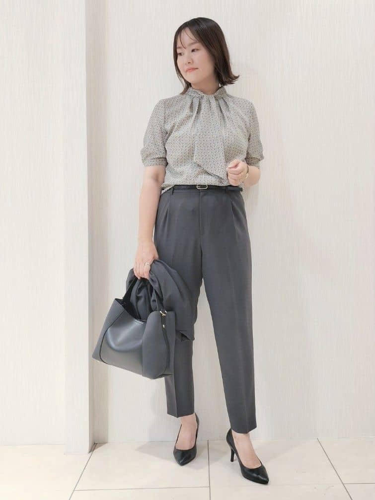 naokoさんの「UNTITLED｜【ジャージ素材】インナードッキングシアーカットソー」を使ったコーディネート