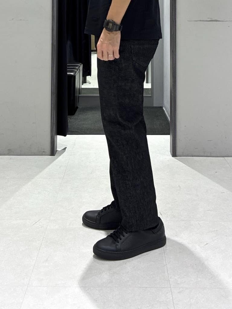 わいずみさんの「TAKEO KIKUCHI｜【COOL CITY WEAR】インドライ天竺モックネック プルオーバー /吸汗速乾」を使ったコーディネート