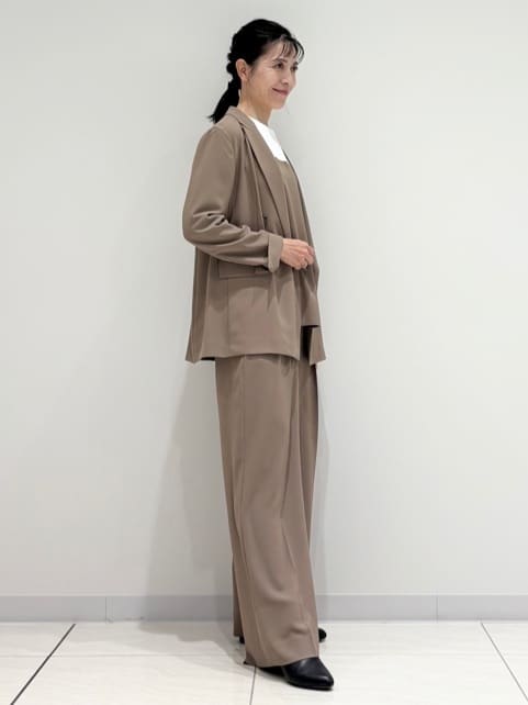 kayoさんの「INDIVI｜【軽く羽織れる！】ダブルジャケット」を使ったコーディネート