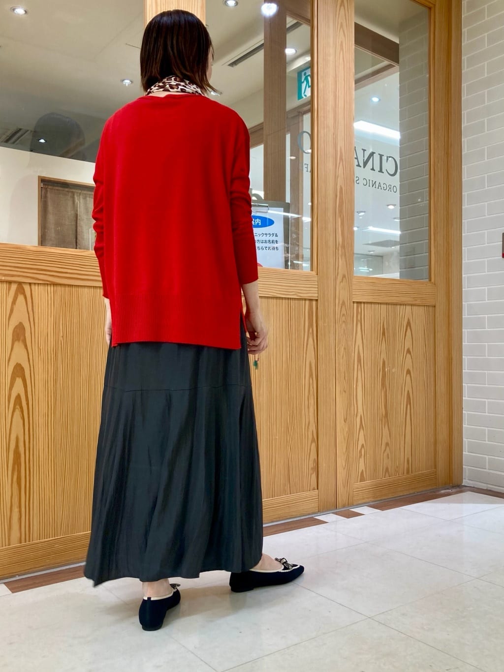ゆうさんの「UNTITLED｜【洗える/1枚で着映え】ソフト裾フレアスカート」を使ったコーディネート