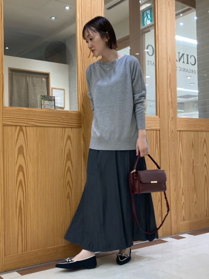ゆうさんの「UNTITLED｜【8色展開/体型カバー】魅せるタイムレスニット」を使ったコーディネート