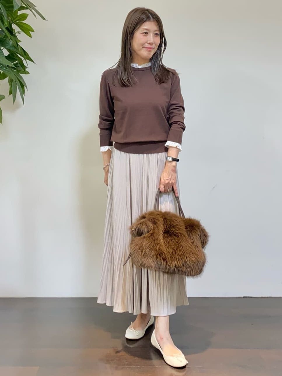 tomoさんの「UNTITLED｜【定番人気！】2Wayドロストフェイクファートート」を使ったコーディネート