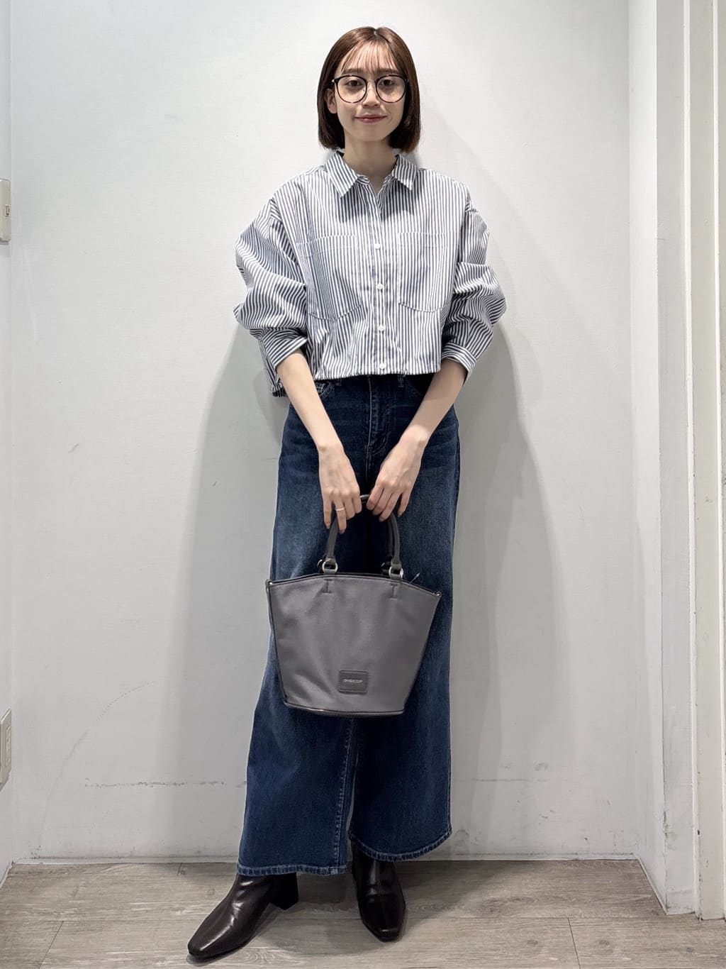 ぶまりんさんの「OPAQUE.CLIP｜ドロストヘムショートシャツ【洗濯機OK】」を使ったコーディネート