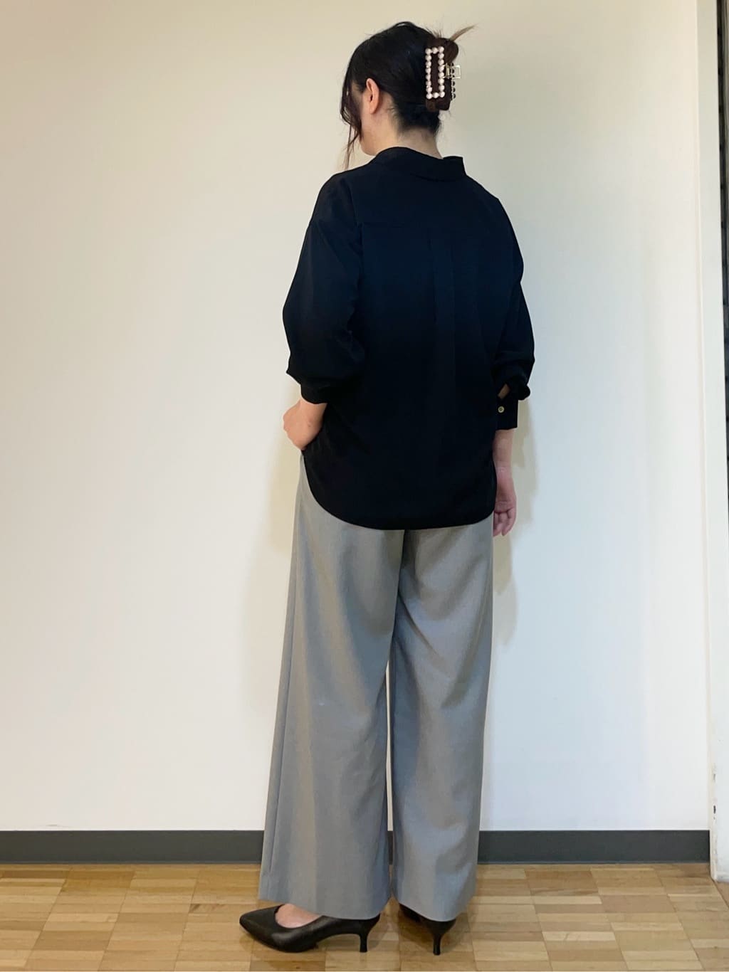 フナキさんの「UNTITLED｜【セットアップ可/スキッパー/ゆったり】リラクパウダーシャツ」を使ったコーディネート