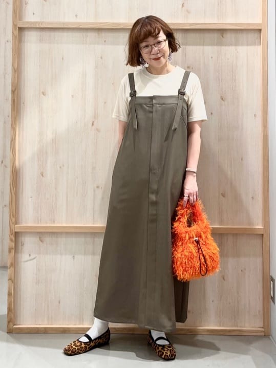 nakoさんの「THE SHOP TK｜シアーベロアカットソー【洗える】」を使ったコーディネート