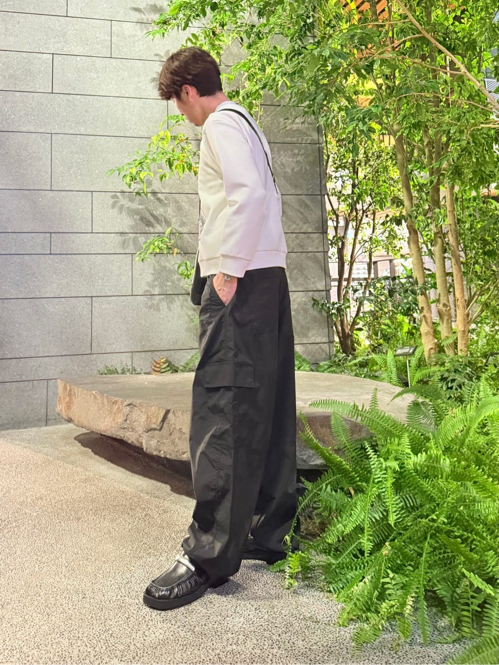 HARUさんの「tk.TAKEO KIKUCHI｜バギーバレルカーゴパンツ」を使ったコーディネート