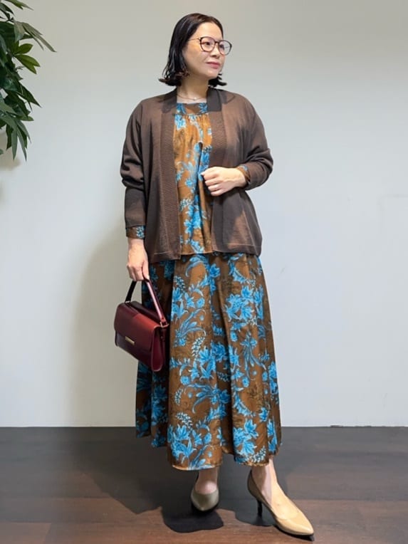 Asamiさんの「UNTITLED｜シャイニービーズネックレス」を使ったコーディネート