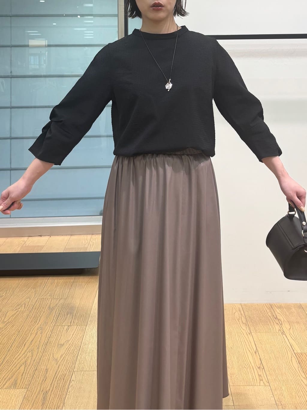 asamiさんの「INDIVI｜【UVケア／吸汗速乾】スリーブデザインブラウス」を使ったコーディネート