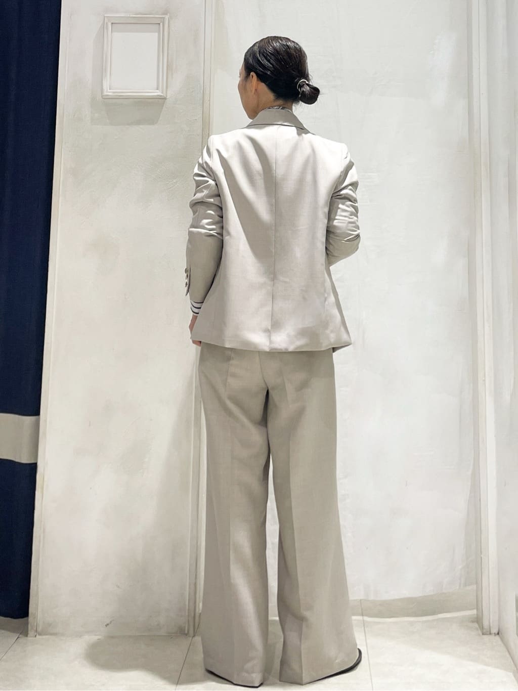 hiroさんの「grove｜【カセット服】ダブルブレストテーラードジャケット」を使ったコーディネート