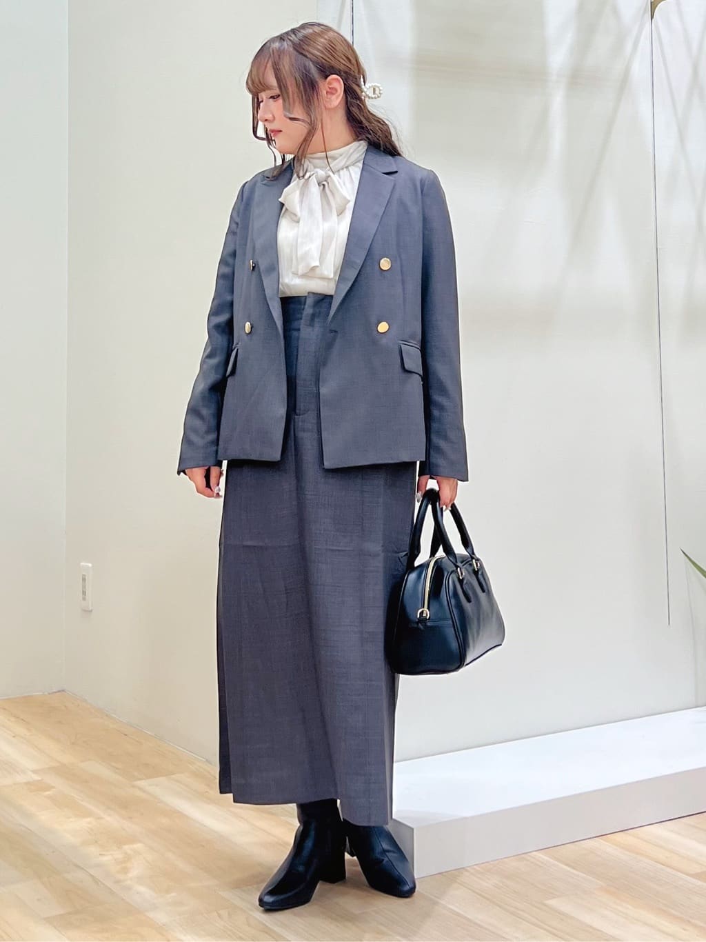 みことさんの「grove｜【カセット服】ダブルブレストテーラードジャケット」を使ったコーディネート
