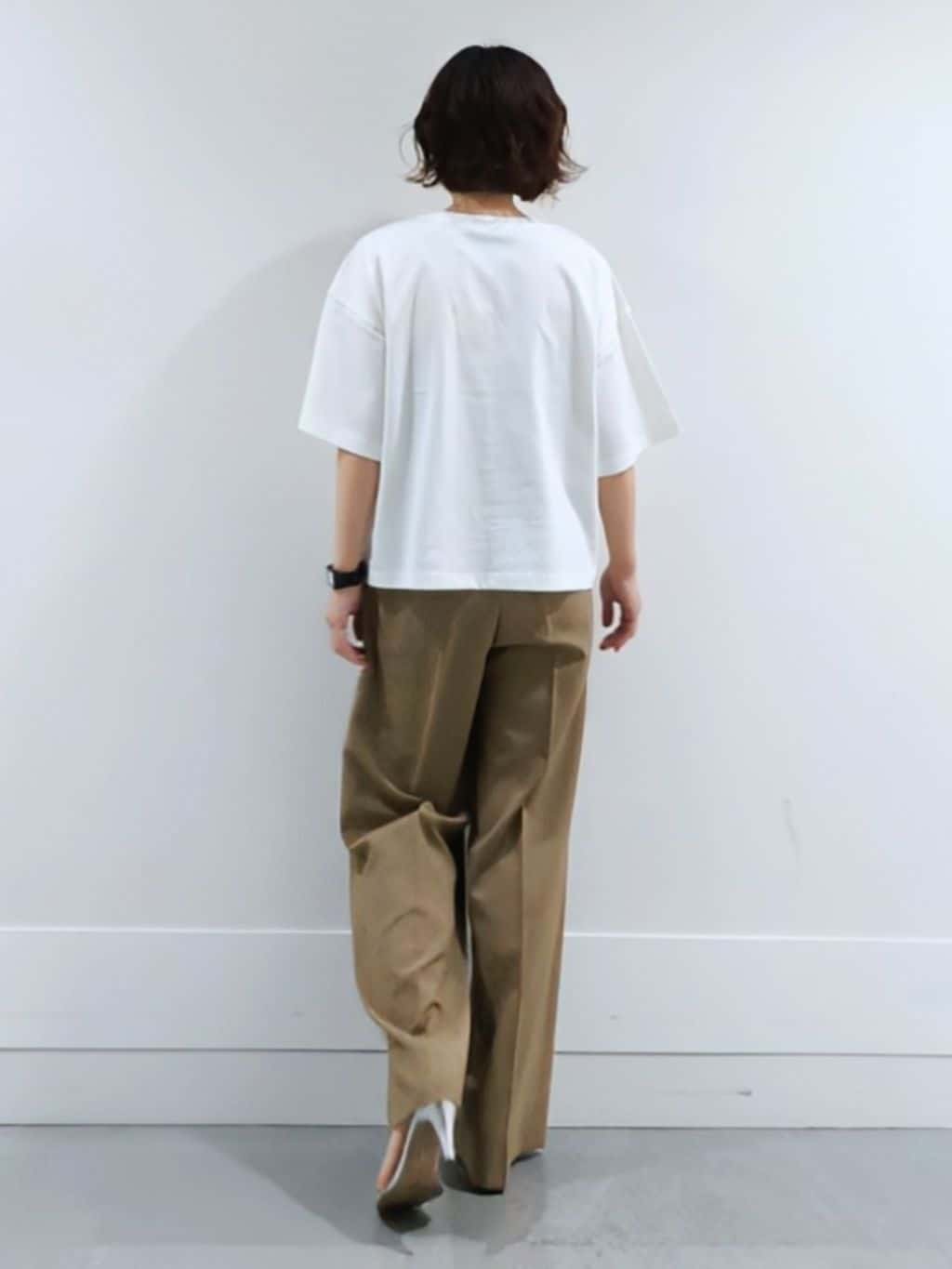 ミズタさんの「UNTITLED｜【UV/はっ水/セットアップ可】リラククールパンツ」を使ったコーディネート