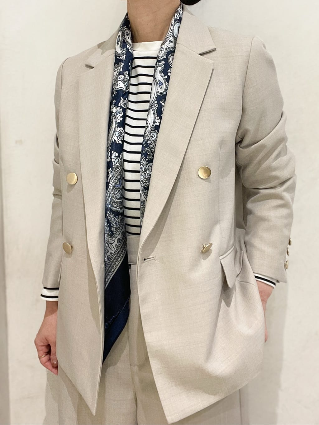 hiroさんの「grove｜【カセット服】ダブルブレストテーラードジャケット」を使ったコーディネート