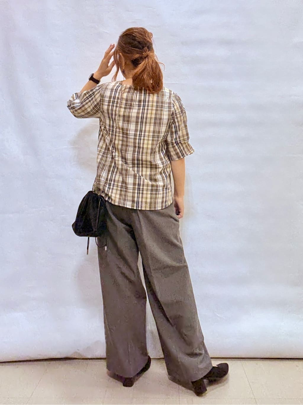 fuuさんの「SHOO･LA･RUE｜【S-LL/5分袖】お袖タックできれいに魅せる 大人のチェックブラウス」を使ったコーディネート
