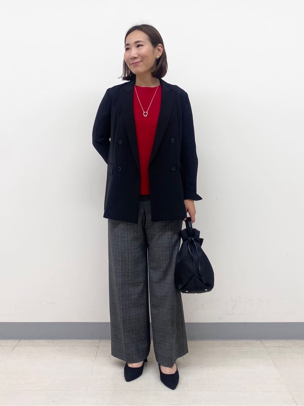 YUKARIさんの「INDIVI｜【洗える／選べる8色】トーンアップニット」を使ったコーディネート