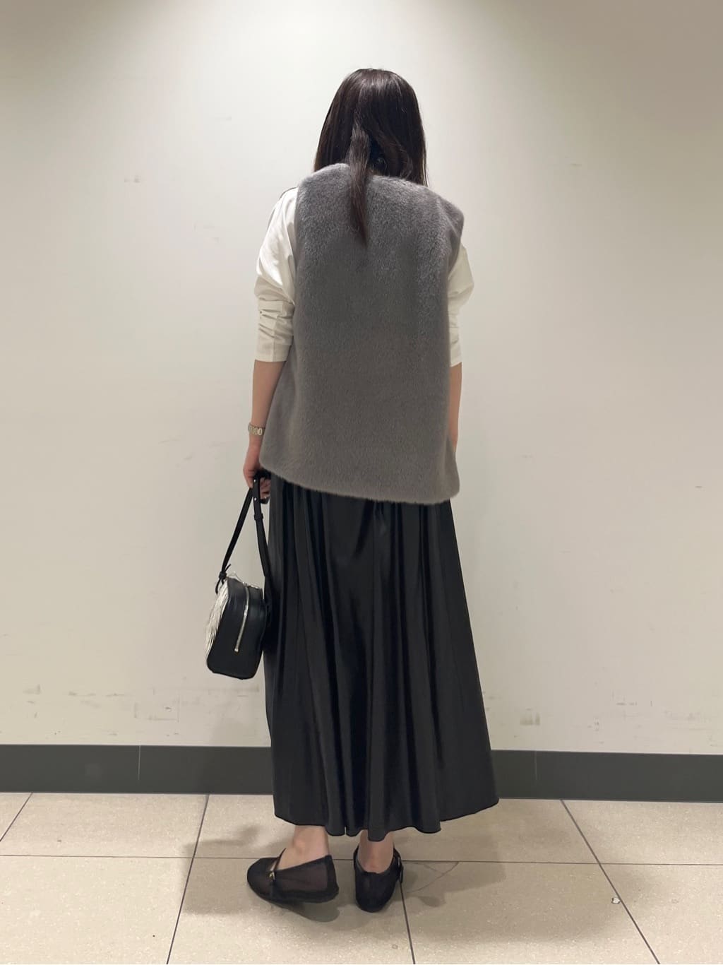 shokoさんの「INDIVI｜【UVケア】プリントフォトロングTシャツ」を使ったコーディネート