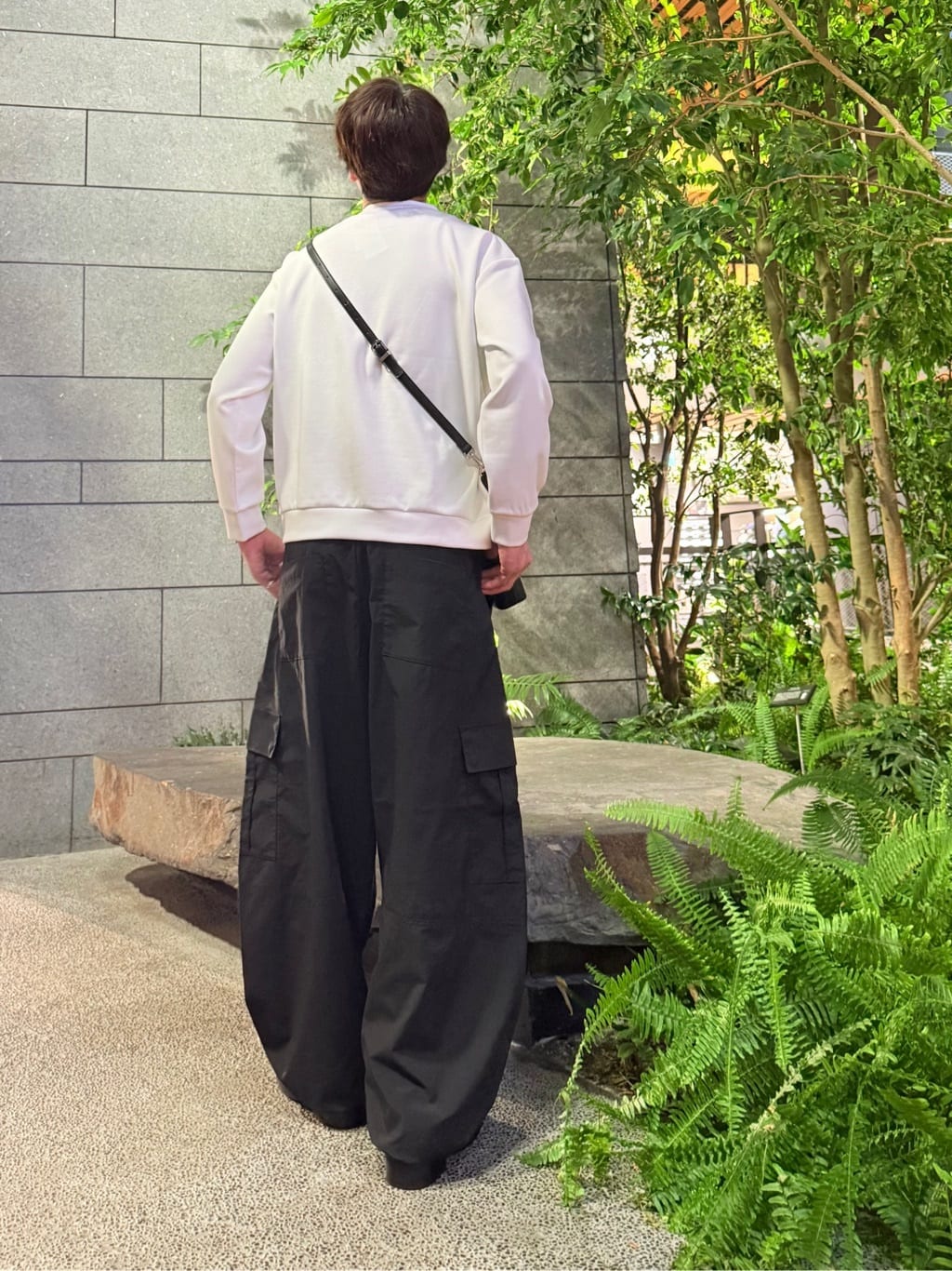 HARUさんの「tk.TAKEO KIKUCHI｜バギーバレルカーゴパンツ」を使ったコーディネート