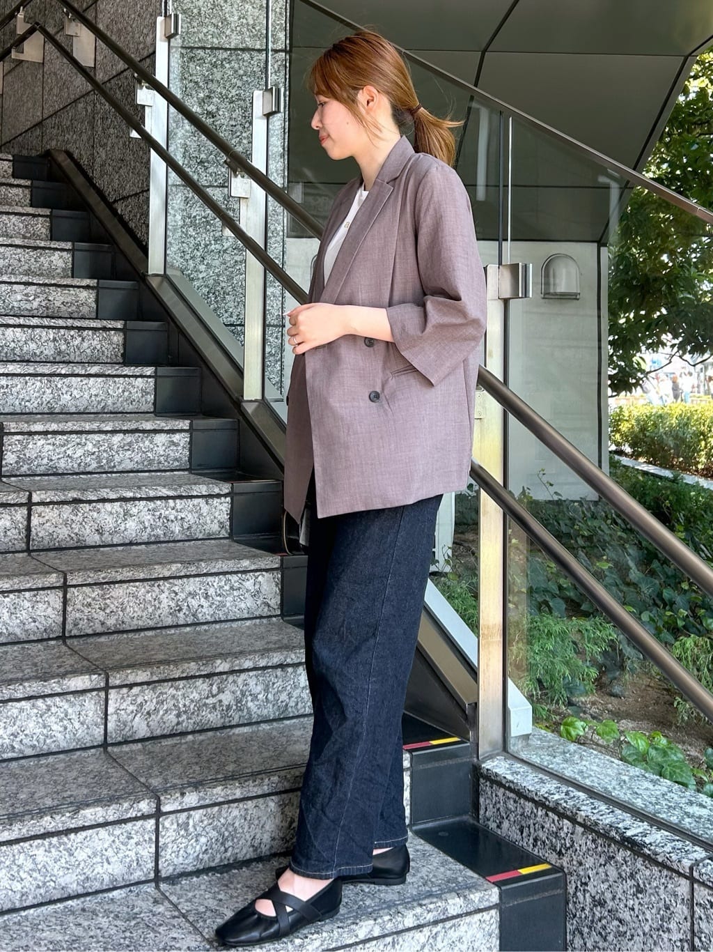 Risaさんの「OPAQUE.CLIP｜メタリック刺繍ロゴTシャツ【接触冷感／洗濯機洗い可】」を使ったコーディネート
