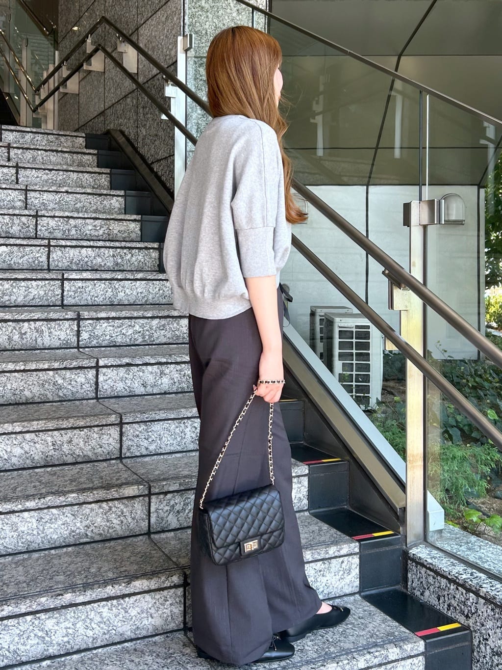 Risaさんの「OPAQUE.CLIP｜スウェットライクドルマンスリーブニット【洗濯機洗い可】」を使ったコーディネート