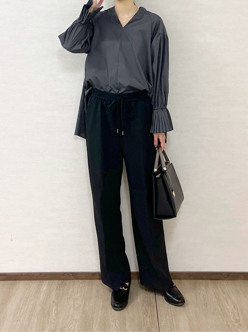 sachikoさんの「OPAQUE.CLIP｜《SS-LLサイズ》ストレッチ美脚イージーワイドパンツ【防シワ／洗濯機洗い可】」を使ったコーディネート