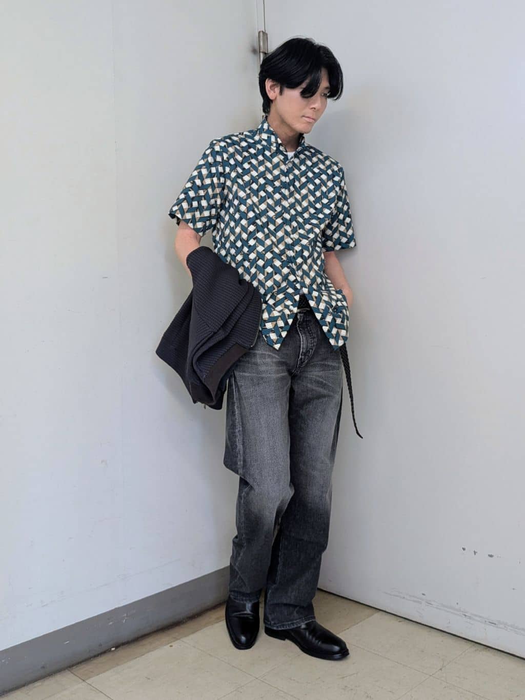 ryoさんの「TAKEO KIKUCHI｜【COOL CITY WEAR】籠目アート柄 サッカーシャツ /通気性」を使ったコーディネート