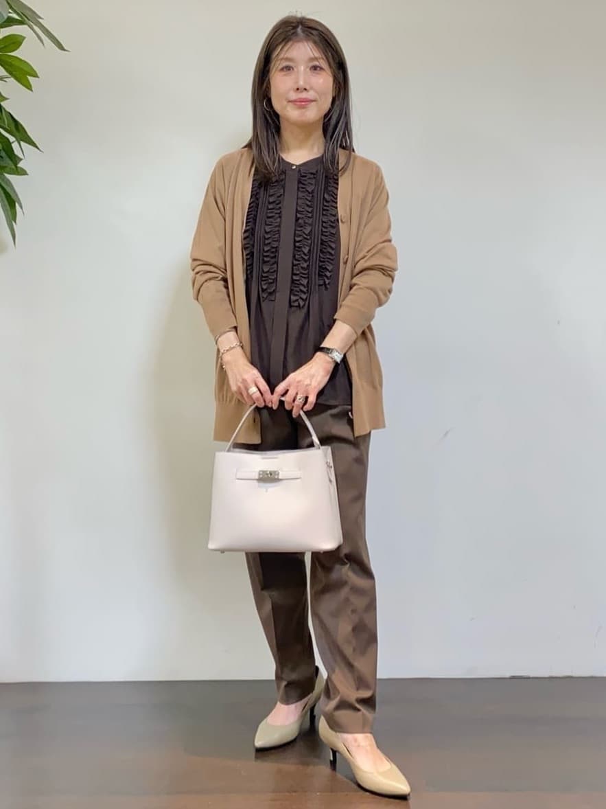 tomoさんの「UNTITLED｜【追加/新色】エアリーワンハンドルバッグ」を使ったコーディネート
