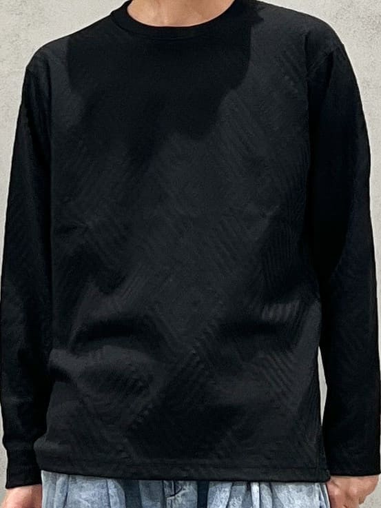 SHI-MAさんの「THE SHOP TK｜リンクスジャカード長袖Tシャツ【サスティナブル素材使用/洗濯機OK】」を使ったコーディネート