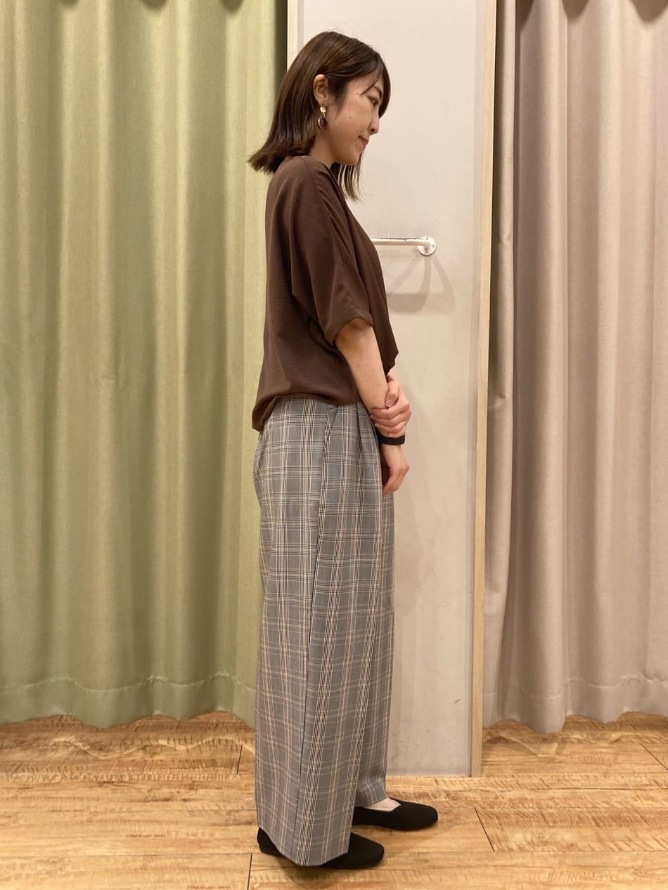 hashiさんの「SHOO･LA･RUE｜【洗濯後しわになりにくい】さらっとタッチの 5分袖ドルマンブラウス」を使ったコーディネート