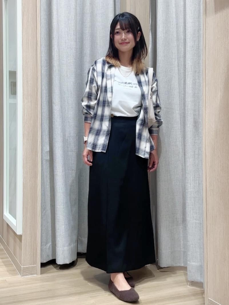 Fumikaさんの「grove｜【UVカット】ロゴアソートベーシックロンT」を使ったコーディネート