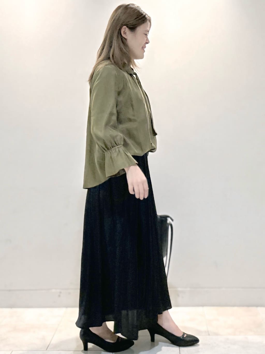 S&auml;K&iuml;さんの「Reflect｜【ウエストゴム仕様／長く着られる◎】スカーチョパンツ」を使ったコーディネート