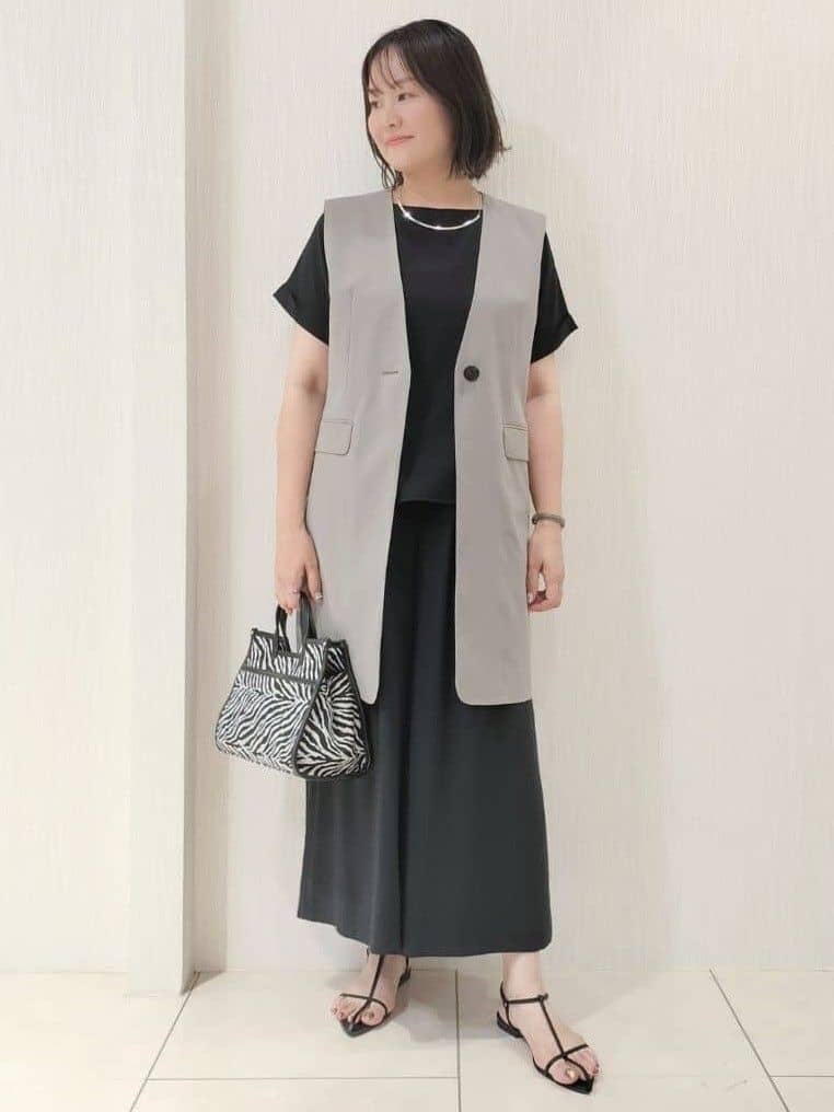 naokoさんの「UNTITLED｜【トレンド／バッグチャーム付き】ワンハンドルバッグ」を使ったコーディネート