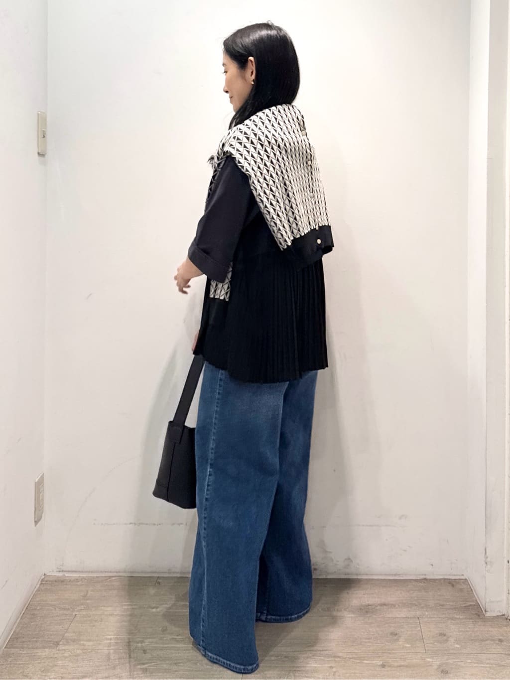 yuicciさんの「OPAQUE.CLIP｜プリーツドッキングカットソー【洗濯機OK】」を使ったコーディネート